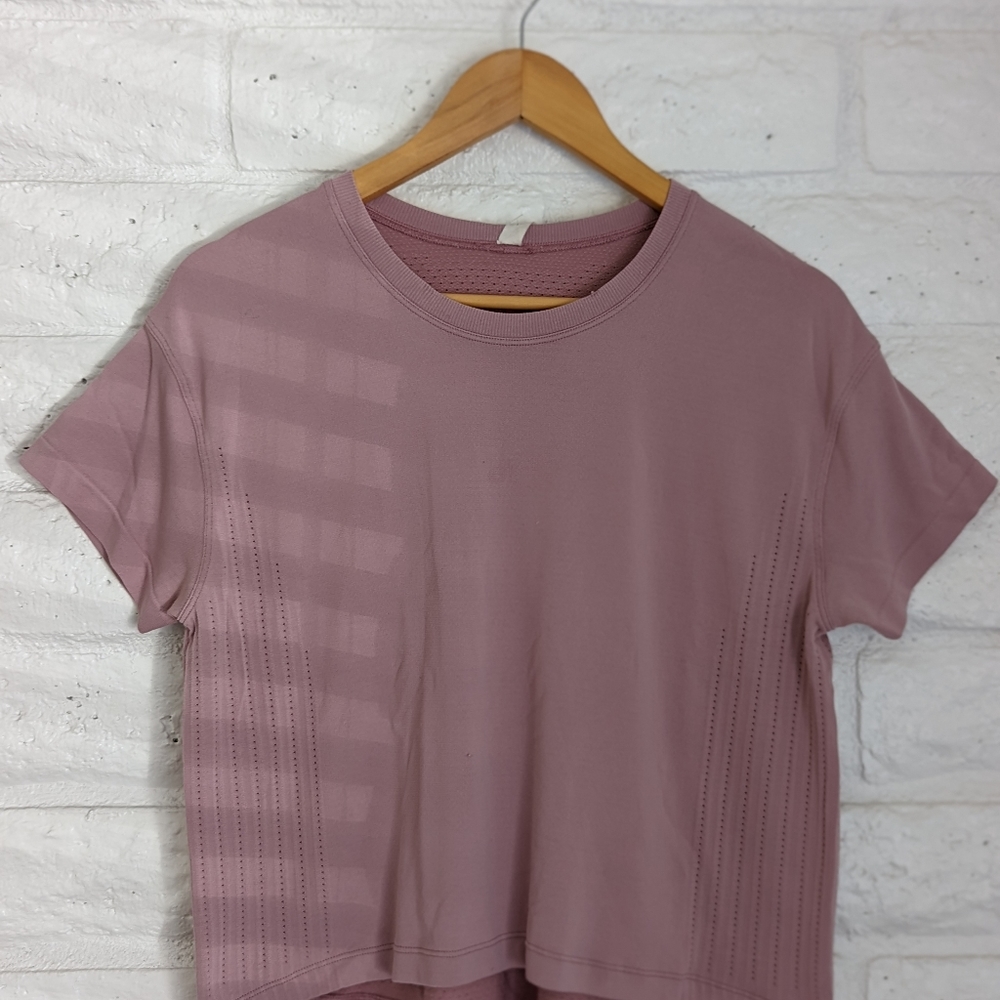 Lululemon Blush pink shirt size M